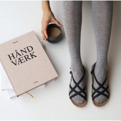 Juodos SHANGIES basutės Tamsesniems Spalviniams Tipams